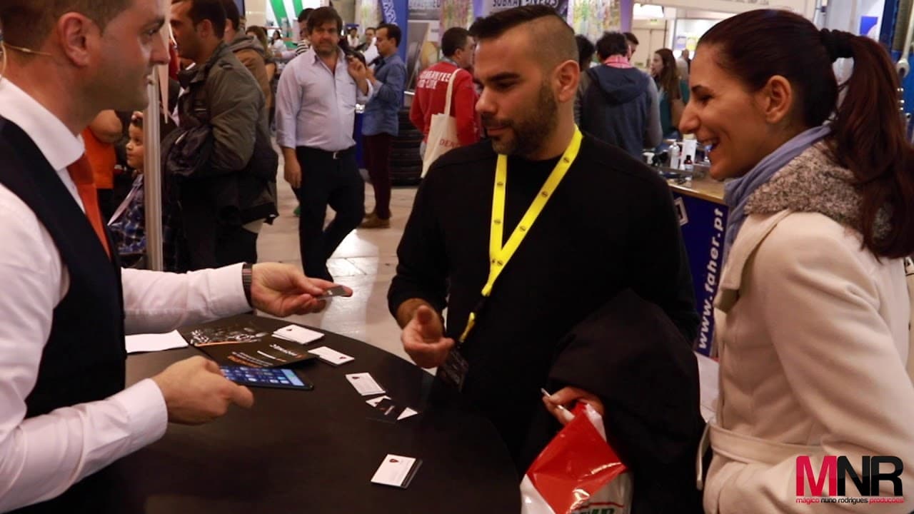 Feiras e stands: Magia que atrai visitantes ao stand da sua marca
